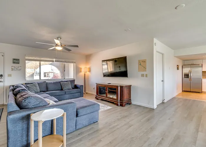 2 Mi To Havasu: Pet-friendly Lake Havasu City