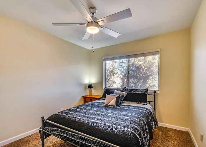2 Mi To Havasu: Pet-friendly Holiday home *