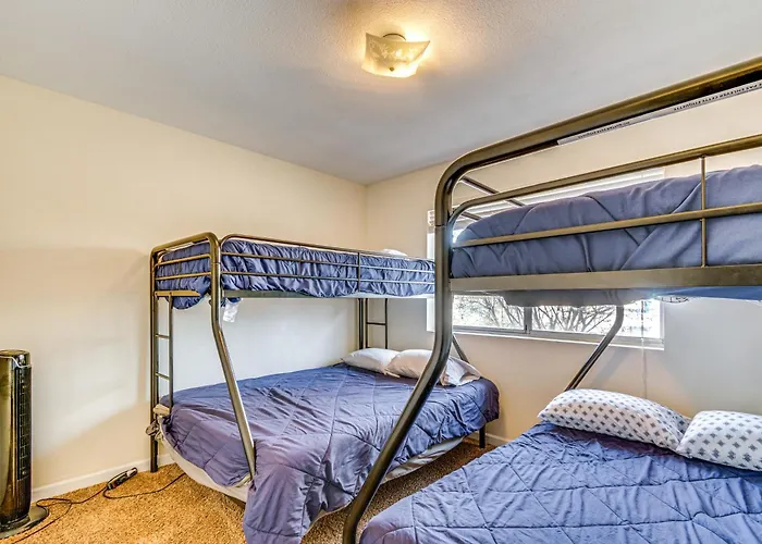 Holiday home 2 Mi To Havasu: Pet-friendly Lake Havasu City