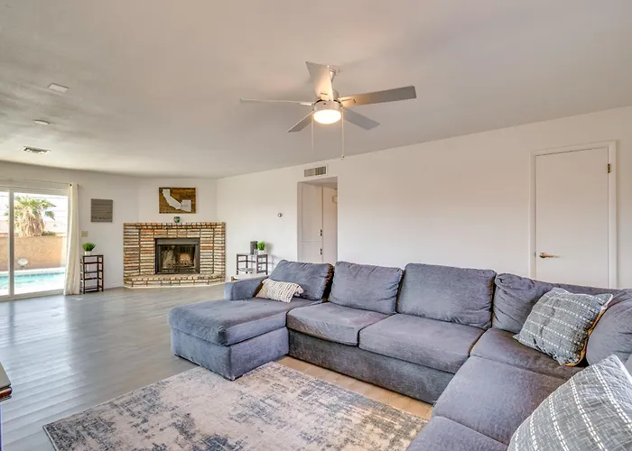 Holiday home 2 Mi To Havasu: Pet-friendly Lake Havasu City