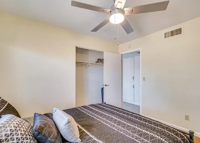 2 Mi To Havasu: Pet-friendly Lake Havasu City